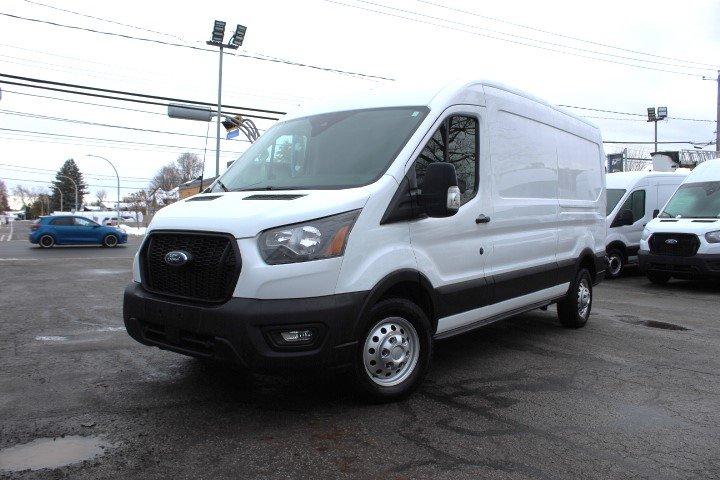 Ford Transit Cargo Van 2022 - Image 18