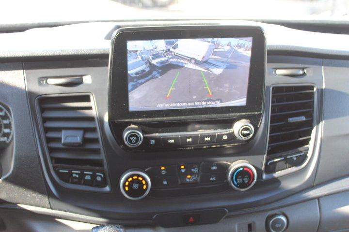 Ford Transit Cargo Van 2021 - Image 11
