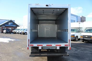 Ford Transit Cargo Van 2021 - Thumbnail 18