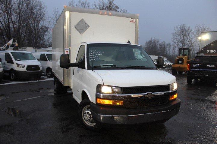 Chevrolet Express Cutaway 2019 - Image 15