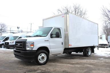 Ford Super Duty E-450 DRW 2023 - Thumbnail 7