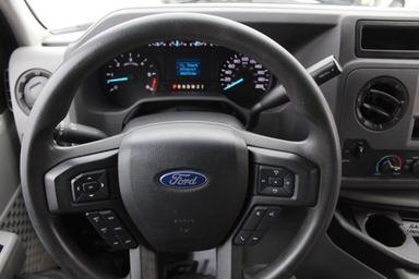 Ford Super Duty E-450 DRW 2023 - Thumbnail 10