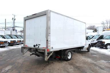 Ford Super Duty E-450 DRW 2023 - Thumbnail 21