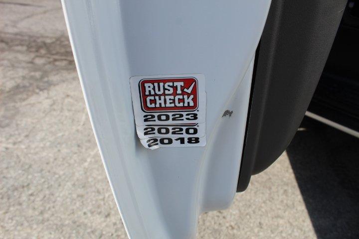 GMC Savana 2018 - Image 6