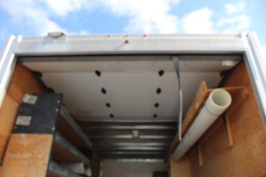 GMC Savana 2018 - Thumbnail 12