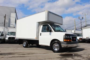 GMC Savana 2018 - Thumbnail 21