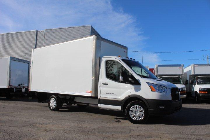Ford Transit Cargo Van 2021 - Image 19