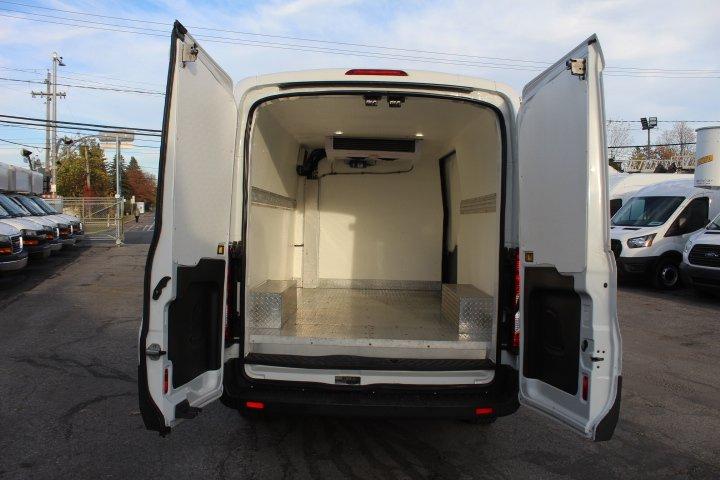 Ford Transit Cargo Van 2016 - Image 10