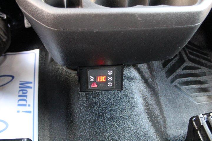 Ford Transit Cargo Van 2016 - Image 12