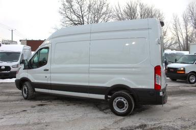 Ford Transit Cargo Van 2019 - Thumbnail 3