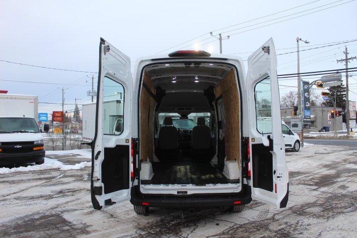 Ford Transit Cargo Van 2019 - Image 15