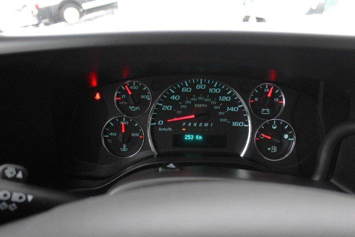 Chevrolet Express Cutaway 2025 - Image 8