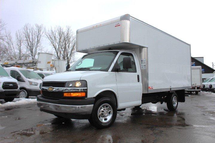 Chevrolet Express Cutaway 2025 - Image 24