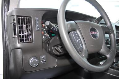 Gmc Savana Cargo 2022 - Thumbnail 7