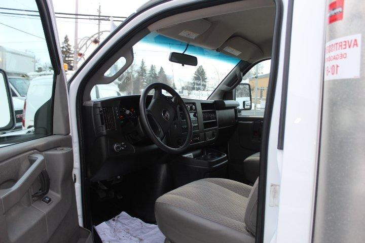 Gmc Savana Cargo 2022 - Image 9