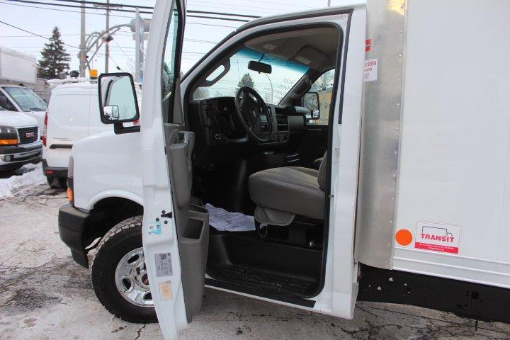 Gmc Savana Cargo 2022 - Image 10