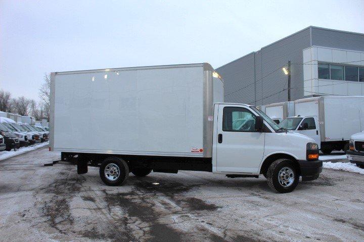 Gmc Savana Cargo 2022 - Image 16