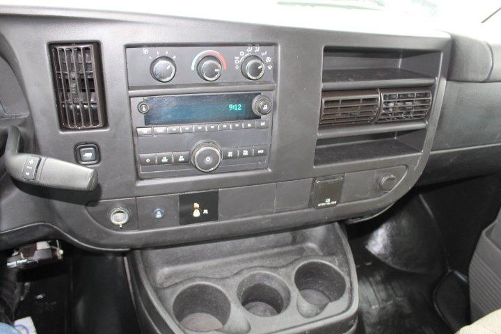 Gmc Savana Cargo 2017 - Image 14