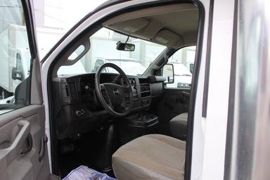 Gmc Savana Cargo 2017 - Thumbnail 18