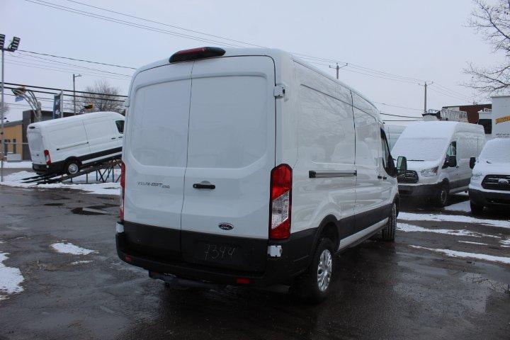 Ford Transit Cargo Van 2021 - Image 14