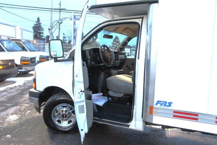 Gmc Savana Cargo 2017 - Image 16