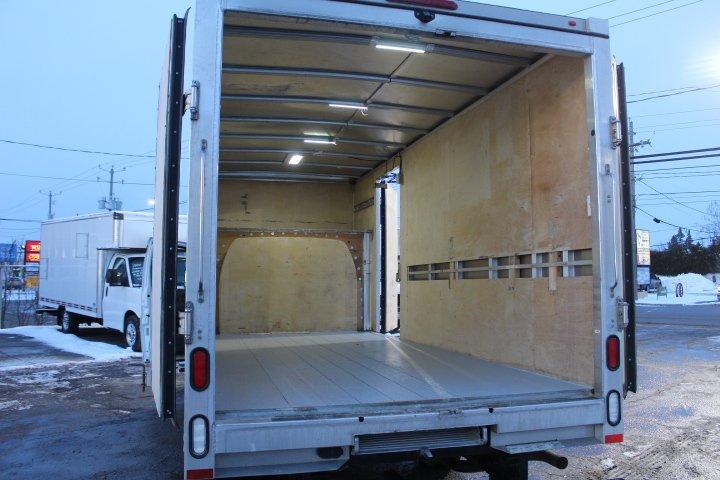 Gmc Savana Cargo 2017 - Image 14