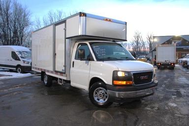 Gmc Savana Cargo 2017 - Thumbnail 6