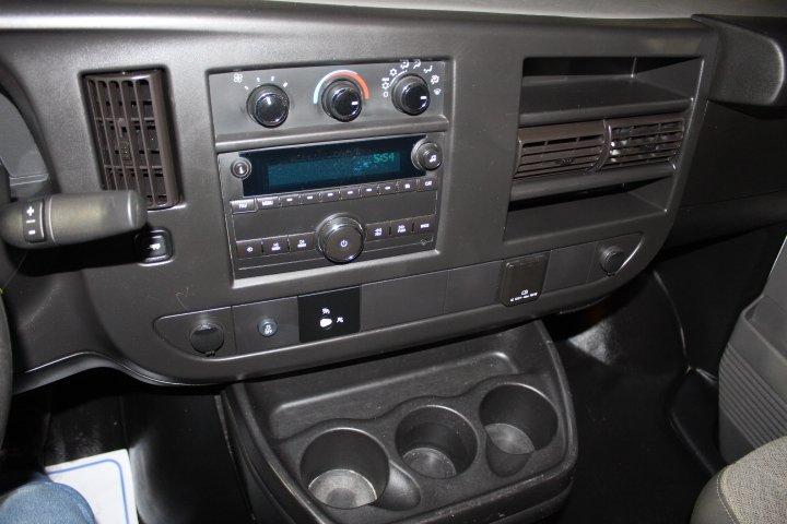 GMC Savana Cargo 2018 - Image 7