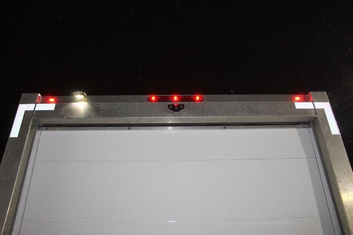 GMC Savana Cargo 2018 - Image 22