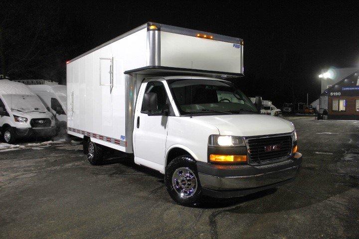 GMC Savana Cargo 2018 - Image 5