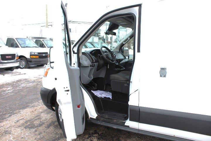Ford Transit Cargo Van 2016 - Image 6