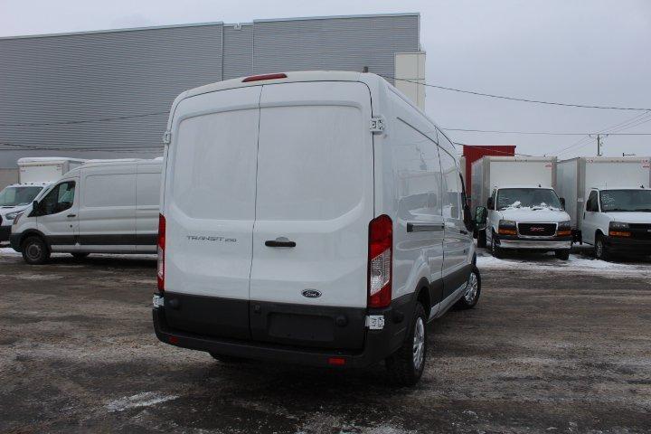 Ford Transit Cargo Van 2016 - Image 14