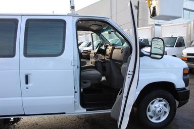 Ford E-Series Cargo Van 2013 - Thumbnail 2