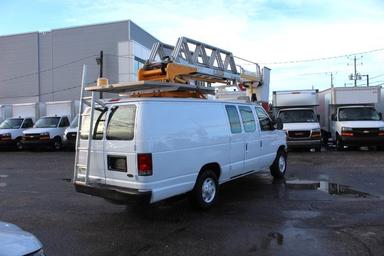 Ford E-Series Cargo Van 2013 - Thumbnail 9