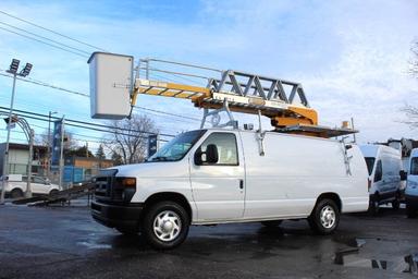 Ford E-Series Cargo Van 2013 - Thumbnail 13