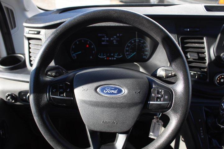 Ford Transit Cargo Van 2023 - Image 7