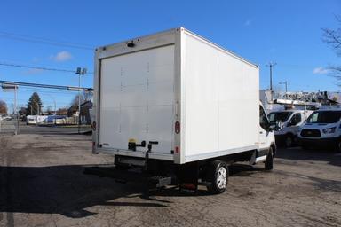 Ford Transit Cargo Van 2023 - Thumbnail 16