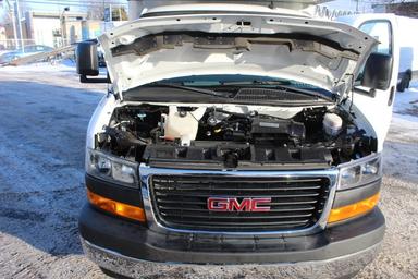 GMC Savana Cargo 2020 - Thumbnail 2