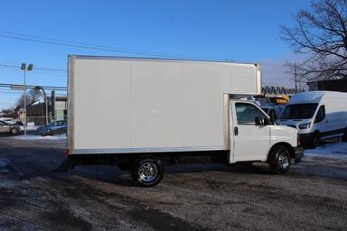 GMC Savana Cargo 2020 - Thumbnail 9