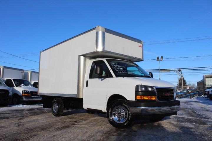 GMC Savana Cargo 2020 - Image 11