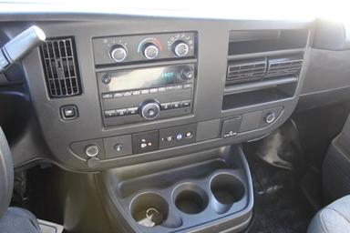 GMC Savana Cargo 2020 - Thumbnail 14