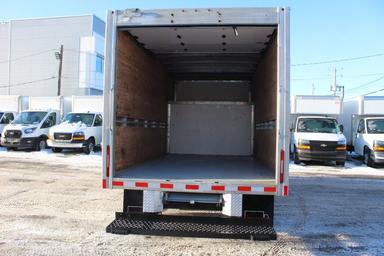 GMC Savana Cargo 2020 - Thumbnail 17