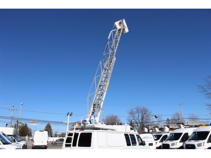 Ford E-350 2014 - Image 10