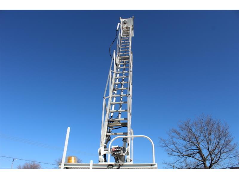 Ford E-350 2014 - Image 21