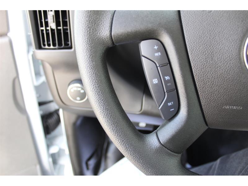 Gmc Savana Cargo 2025 - Image 15