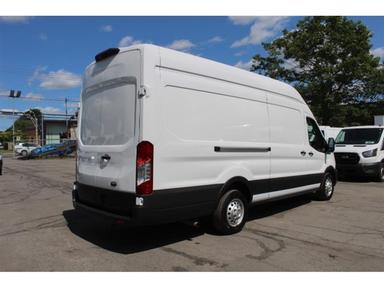 Ford Transit Cargo Van 2023 - Thumbnail 8