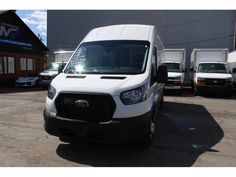 Ford Transit Cargo Van 2023 - Image 10