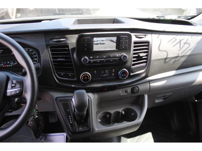 Ford Transit Cargo Van 2023 - Image 17