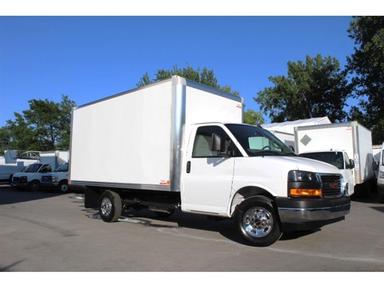 Gmc Savana 2025 - Thumbnail 4