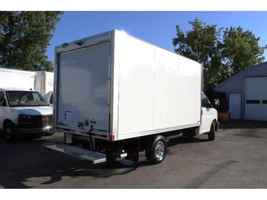 Gmc Savana 2025 - Thumbnail 9